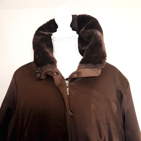 Jones New York Brown Satin Faux Fur Hooded Coat- Size 1X - Picture 5 of 12